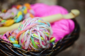 222-Handspun-Yarn-and-ThreeRavens-OMG-Crochet-hook